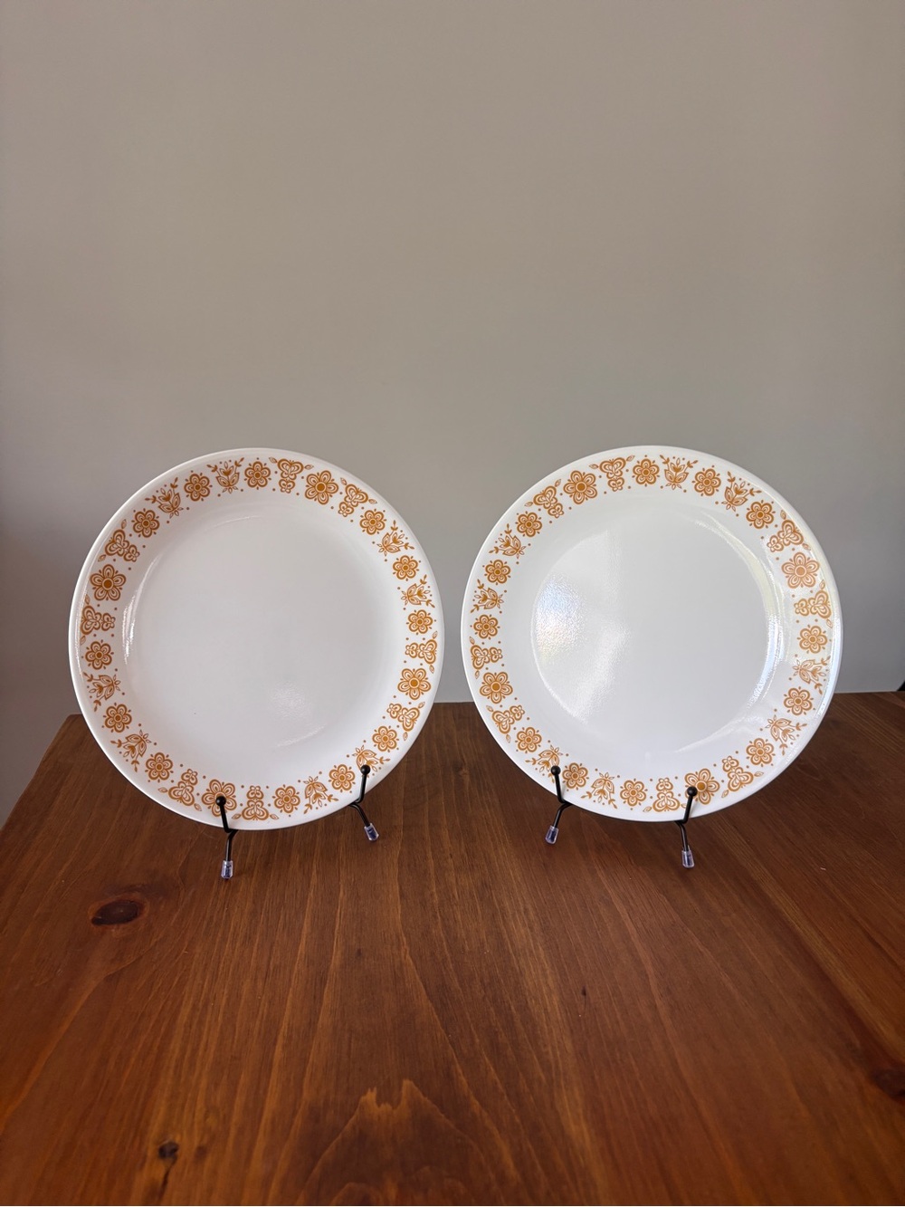 Corelle Vintage Butterfly Gold Dinner Plates (set of 2)